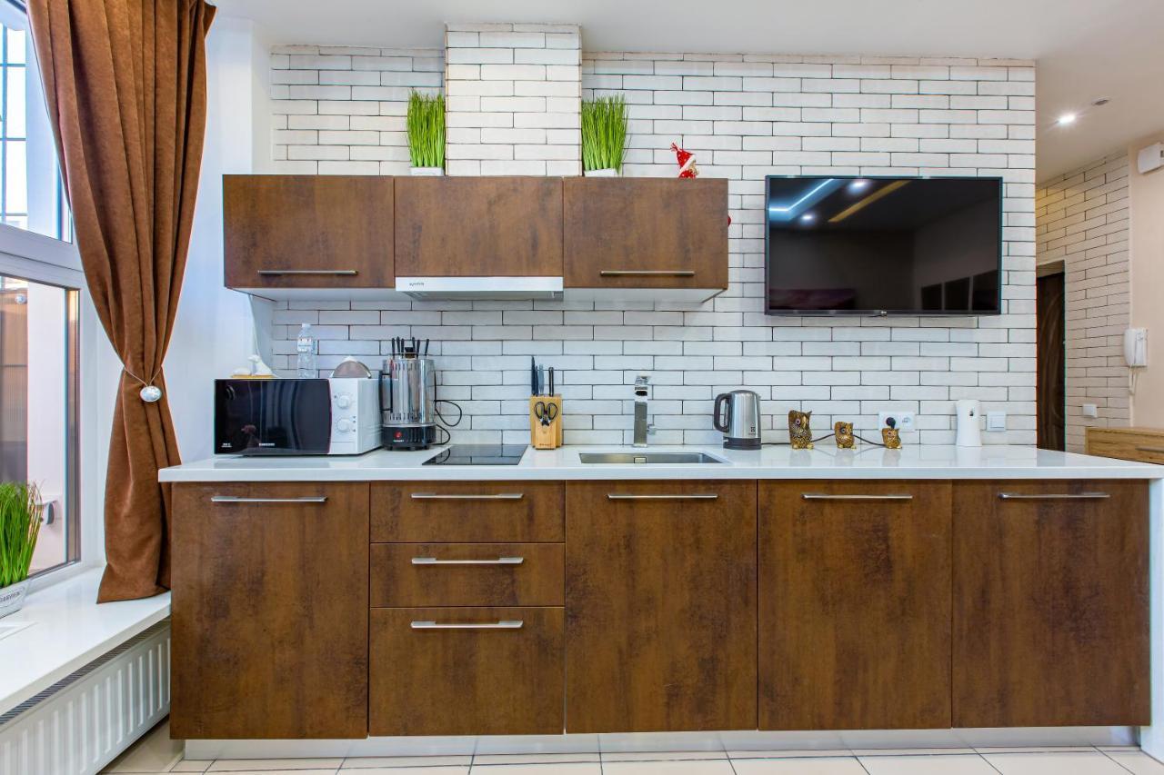 Big Jacuzzi , Sauna , Khreshchatyk Apartments Kiev Ngoại thất bức ảnh