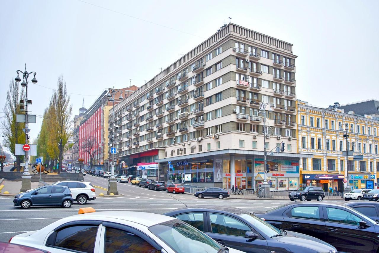 Big Jacuzzi , Sauna , Khreshchatyk Apartments Kiev Ngoại thất bức ảnh